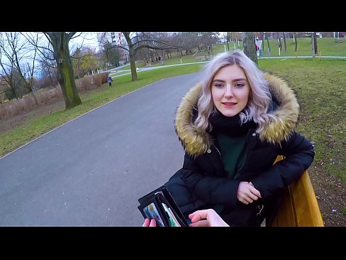 ❤️ Svelger en fremmeds varme sperm for penger - blowjob i parken av Eva Elfie Hard porno ved no.space-assistant.ru